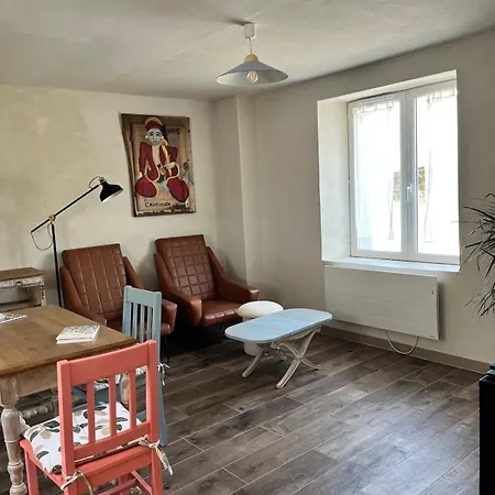 The Entire , Cozy Near The Nature * Bourbonne-les-Bains